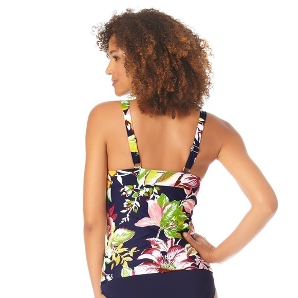 Anne Cole Women's Tropical Bloom
Twist Front Tankini Swim Top Size 34C/36B New - Picture 6 of 12
